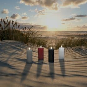 LED Stearinlys - 1 stk. - ø7,5 x 12,5 cm - m/3D flamme - (flere farver)